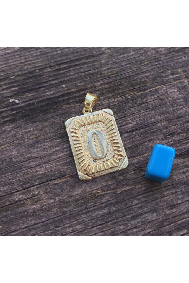 Ö Harfi Altın Kolye Ucu