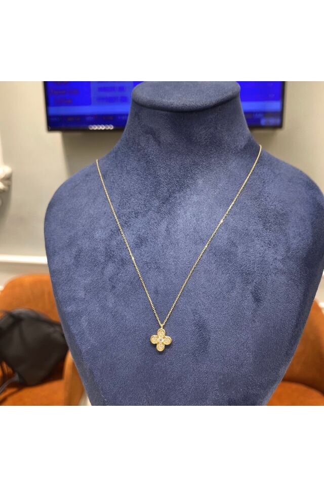 Altın minimal kolye