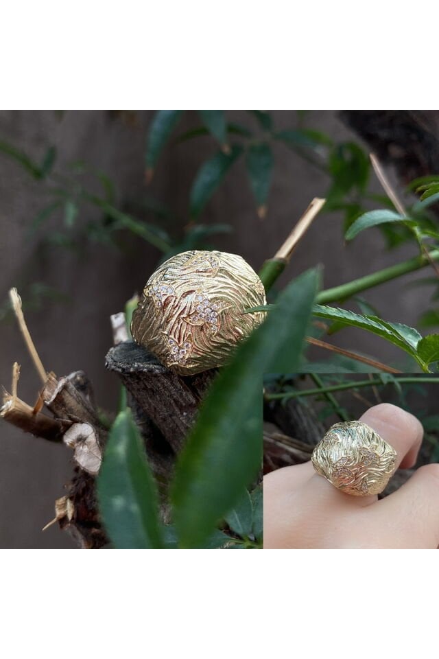 Altın fantezi yüzük